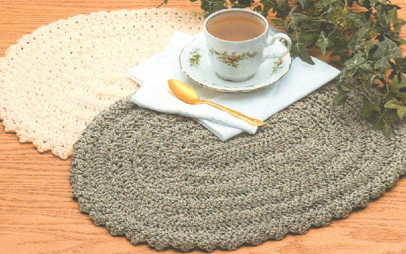 - Degradable pet feces bagOval Placemats Pattern