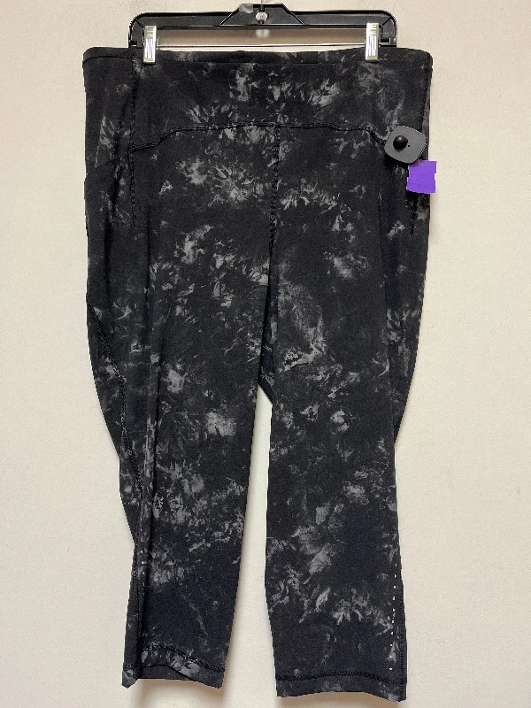 Black & Grey Athletic Capris Lululemon, Size 18